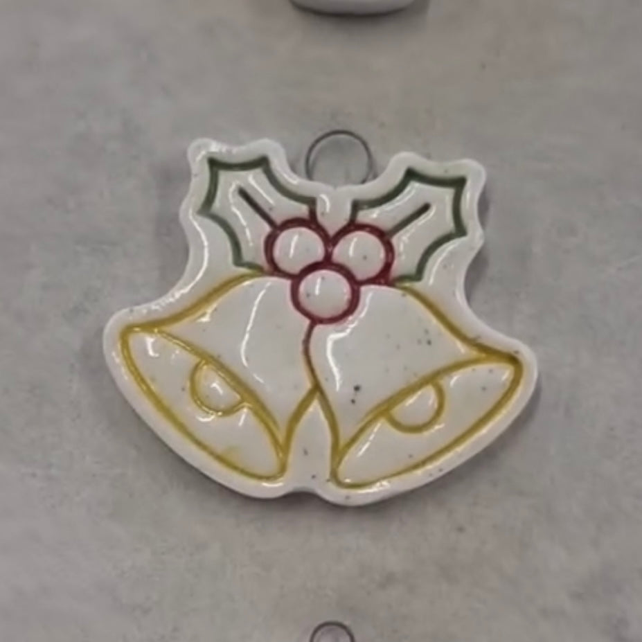 Make & Paint Christmas Decorations